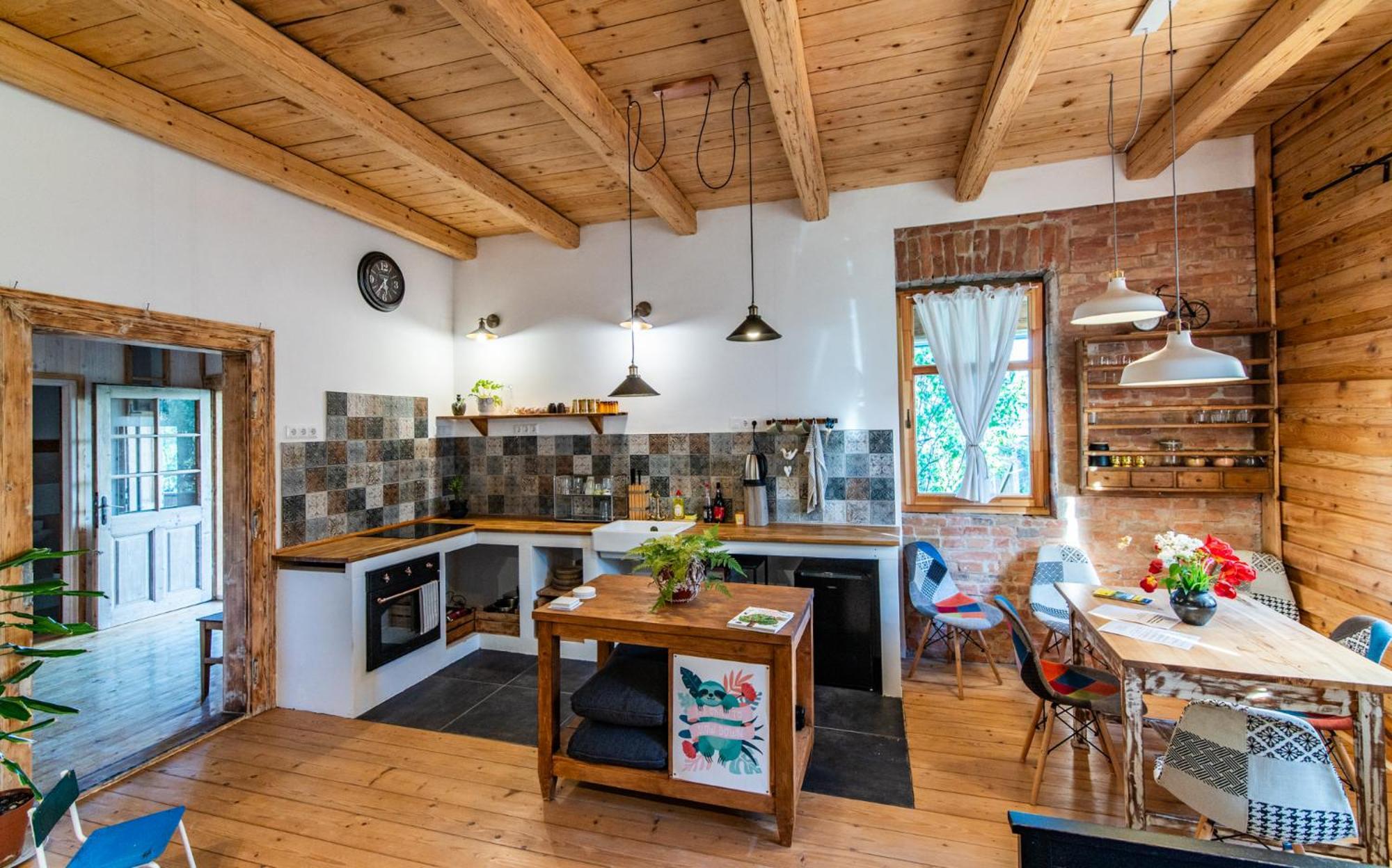 Minifaktura Loft Apartman & Reggelizo Es Etelbar Szokolya Eksteriør billede